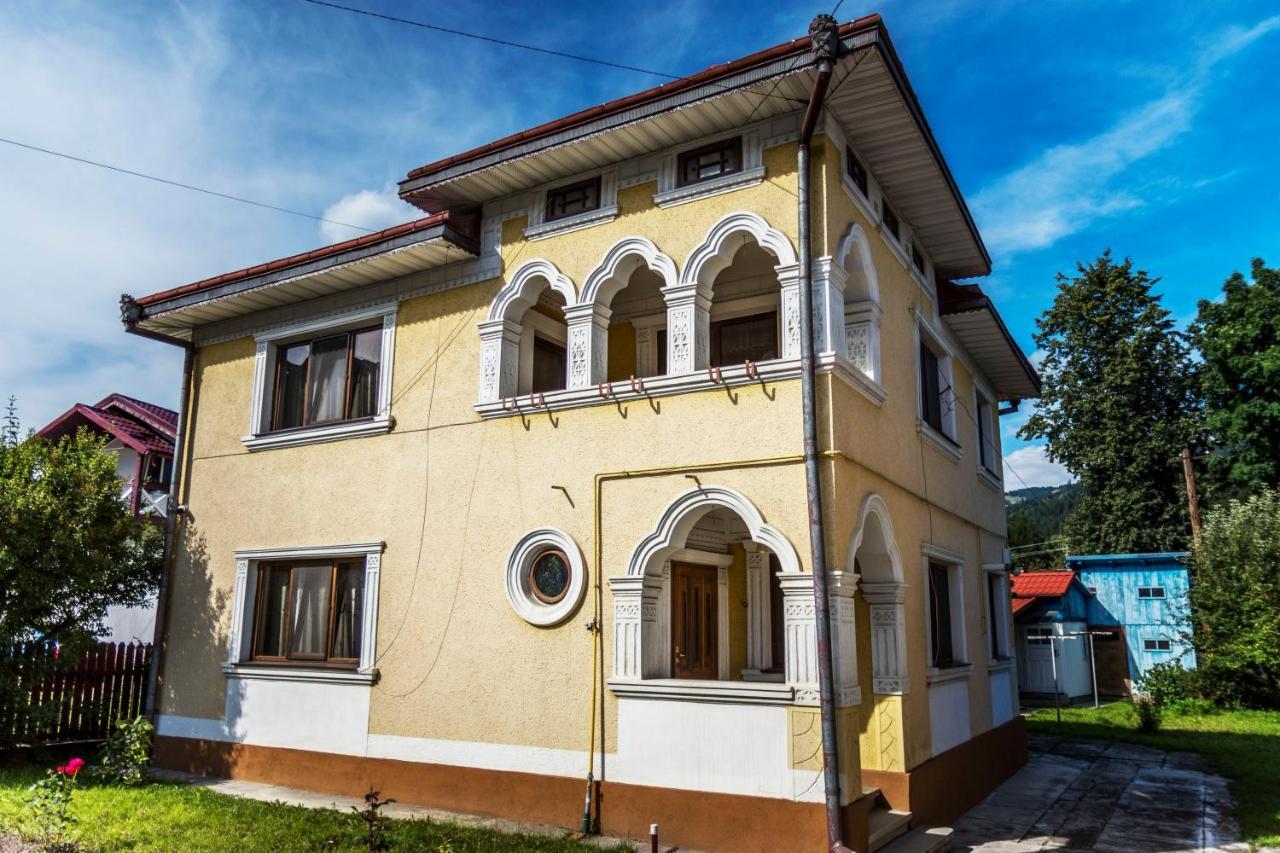 Casa Comfort Кымпулунг-Молдовенеск Экстерьер фото