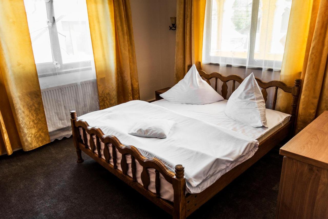 Casa Comfort Кымпулунг-Молдовенеск Экстерьер фото
